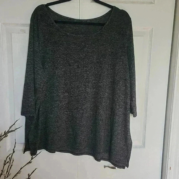 Women's Stretchy Side High-Low T-Shirt Size 2x - Picture 1 of 5